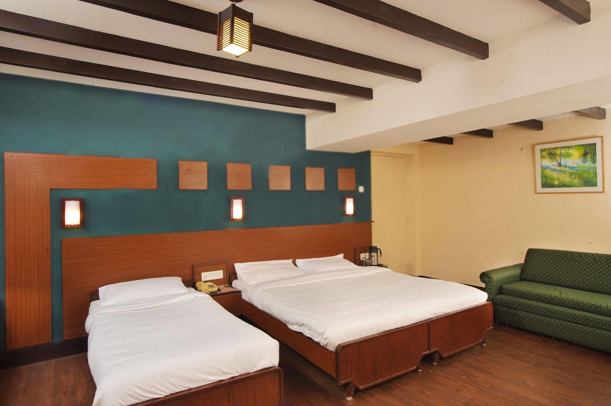 Hotel Jai Kodaikanal Bagian luar foto